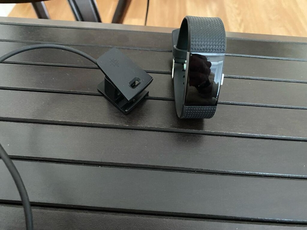 Temiz kullanılmış Fitbit Charge 2 akıllı bileklik - 3