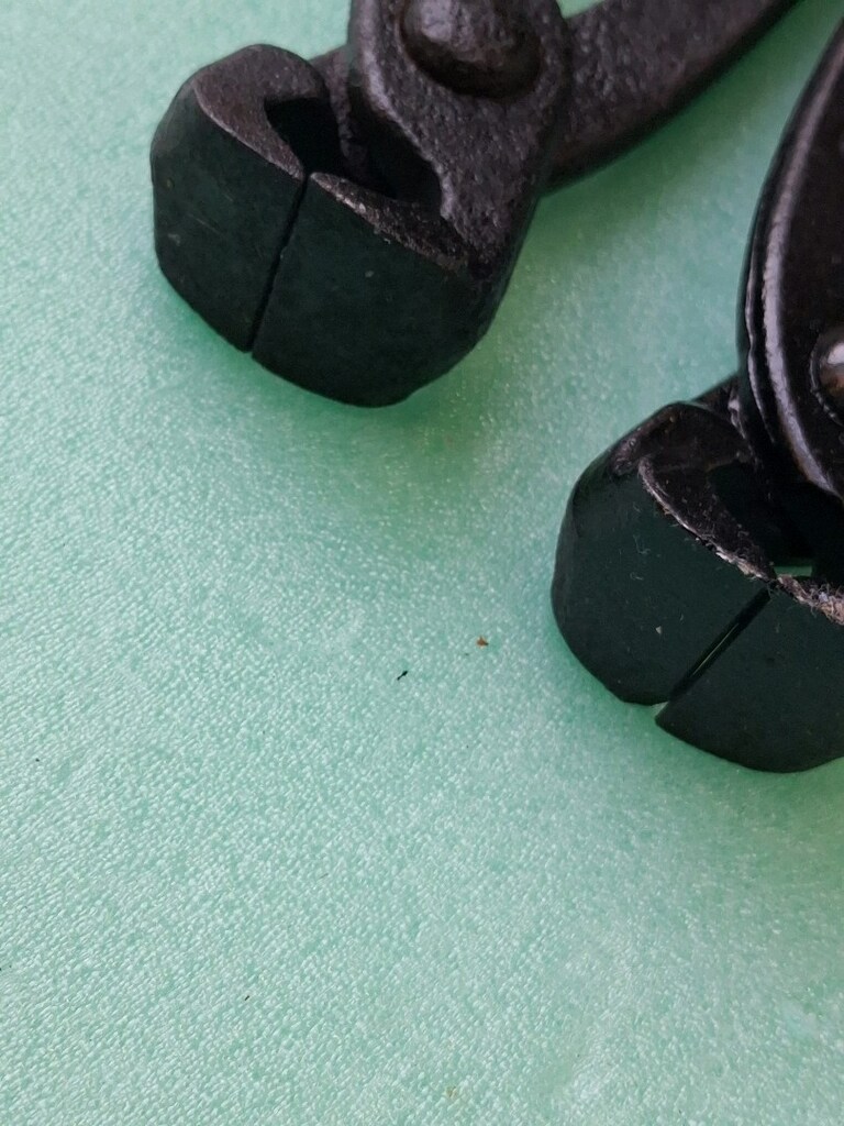 KERPETEN KNİPEX - 4