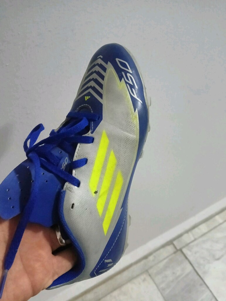 Adidas Futbol Ayakkabıs F50 Messi 36 - 2