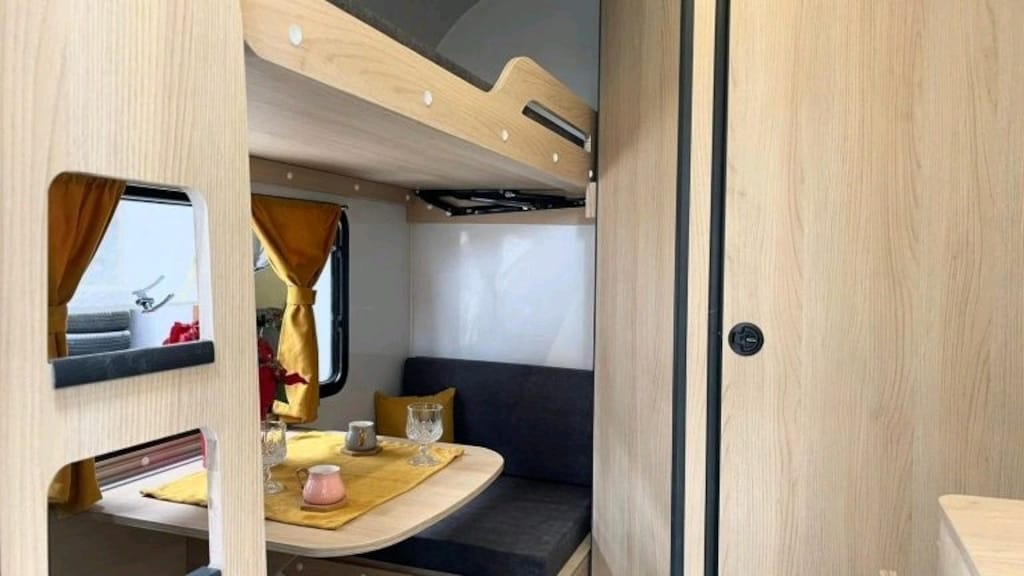 Fabrika Çıkışlı Ekstralı / Başkent Karavan Ares 330 - Tente + Isıtıcı - 6