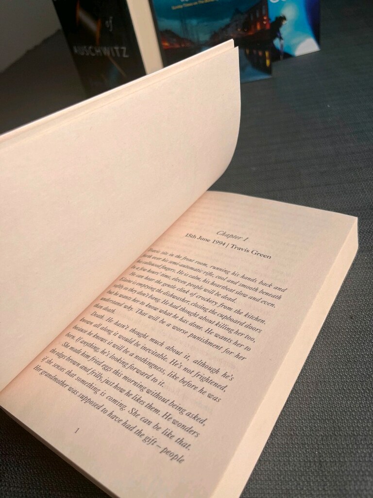 Anniversary İngilizce Gerilim Gizem Kitap Roman - 7