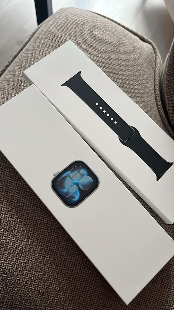 Apple Watch series 11 42mm Space gray - 7