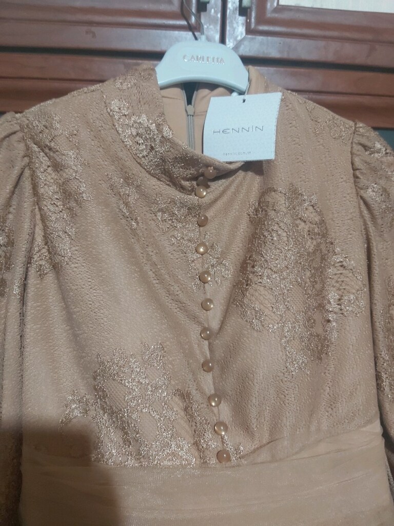 Süslü Tüllü Nişan Elbisesi - 3