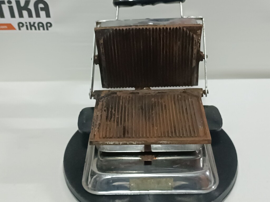 ANTİKA TOST MAKİNASI - 10