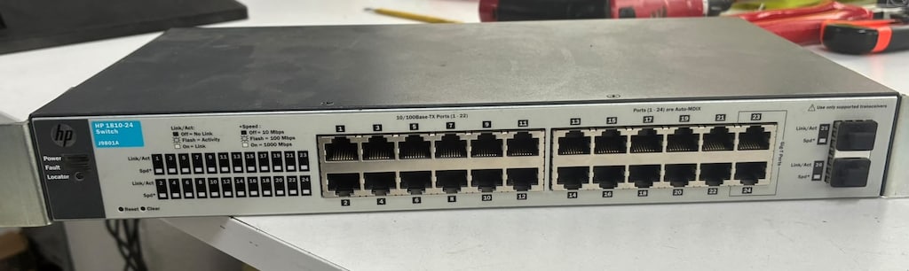 HP 1810-24 J9801A 24 Port Gigabit Smart Switch - 2