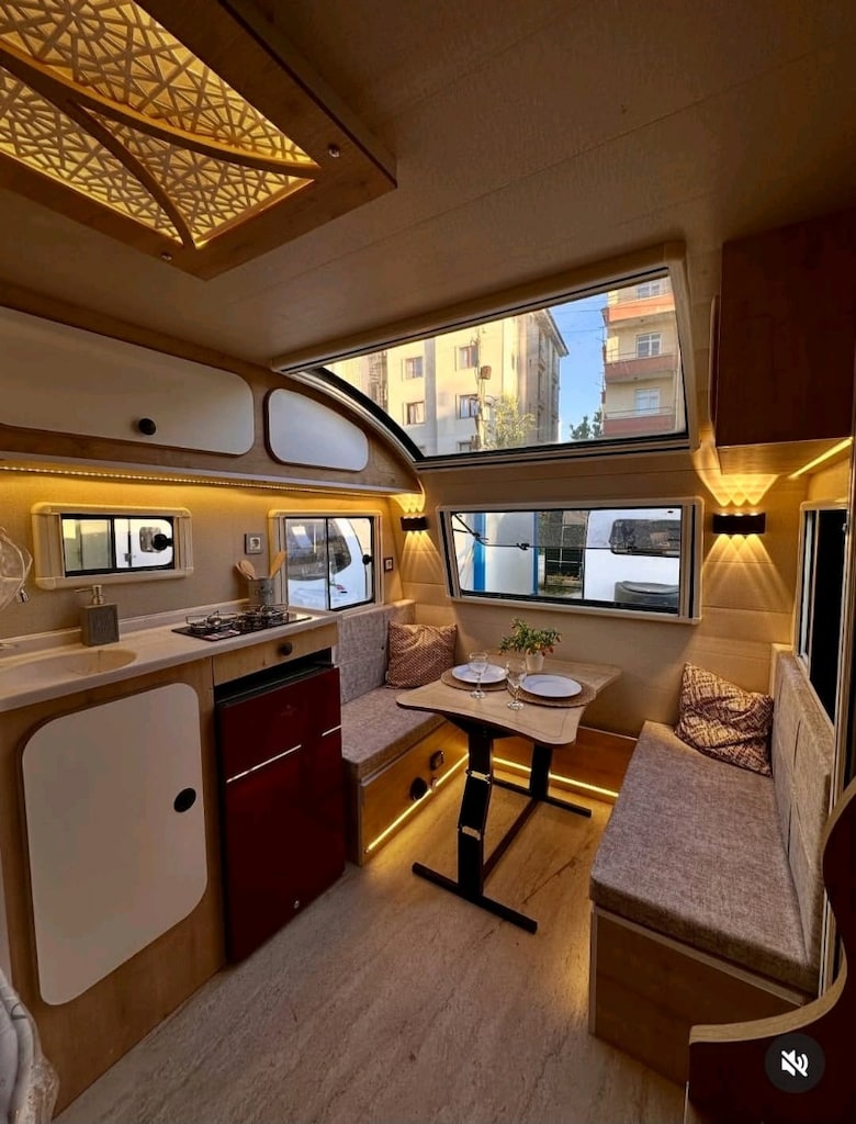Sahibinden Temiz Çekme Karavan - 13