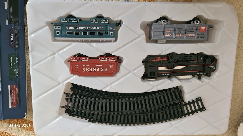 pilli ışıklı oyuncak tren seti - 3
