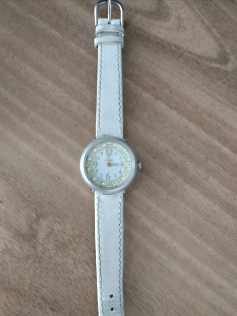 SWISS MADE MARKA TAŞLI SAAT - 3