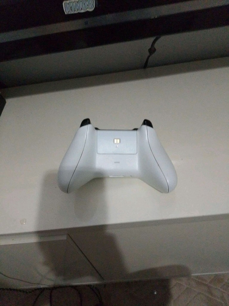 x box - 4