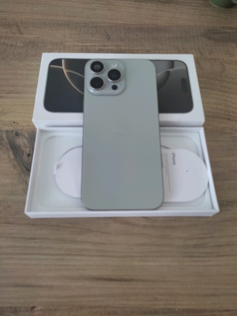 iPhone 16 promax 1 TB - 5