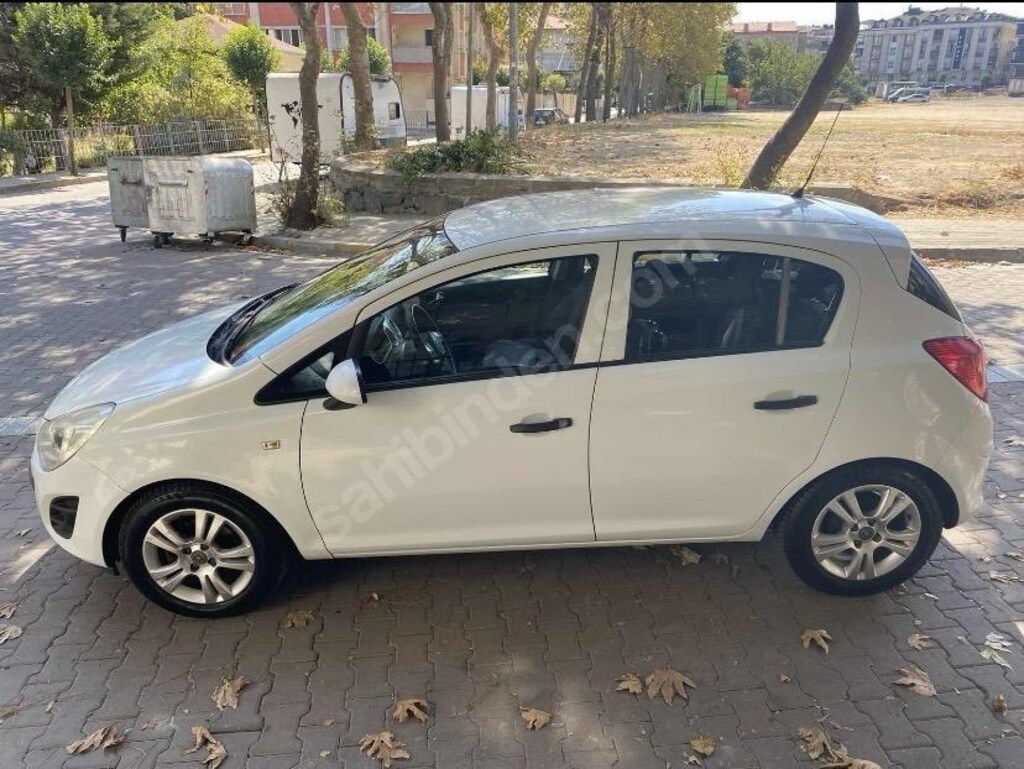 opel corsa 2012 - 4