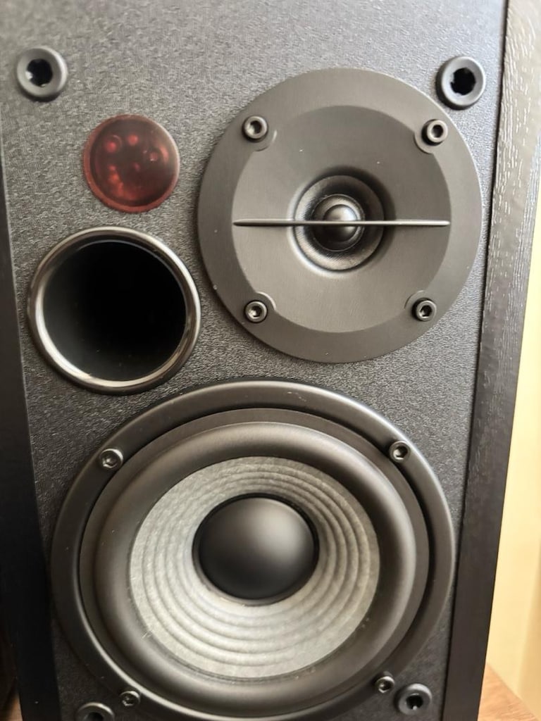2.1 Hoparlör Ses Sistemi: Edifier R1280DBs ve T5 Subwoofer - 5