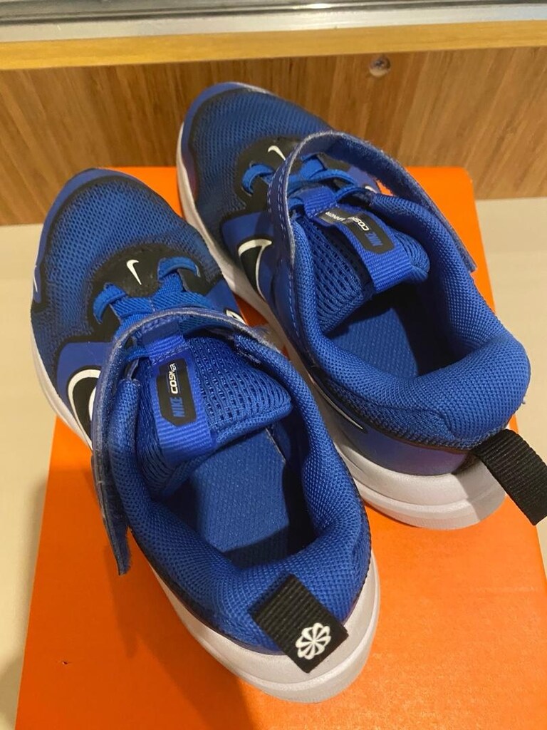 Nike Cosmic Runner PSV 28.5 Numara Çocuk Spor Ayakkabı - 4