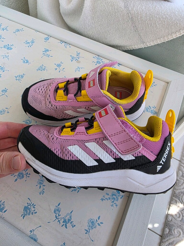 Adidas Terrex serisi 28 numara sıfır ayarda