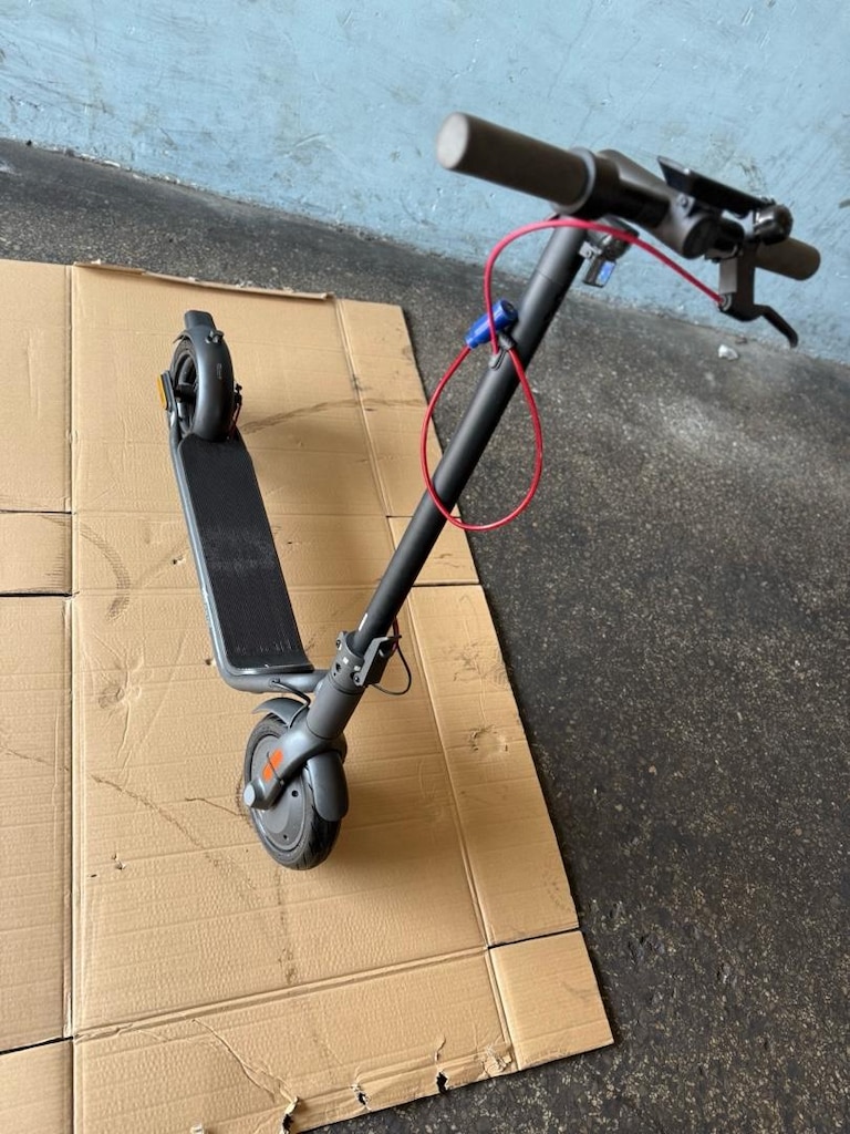NAVEE V50 Scooter tertemiz sıfır gibi az kullanıldı - 8