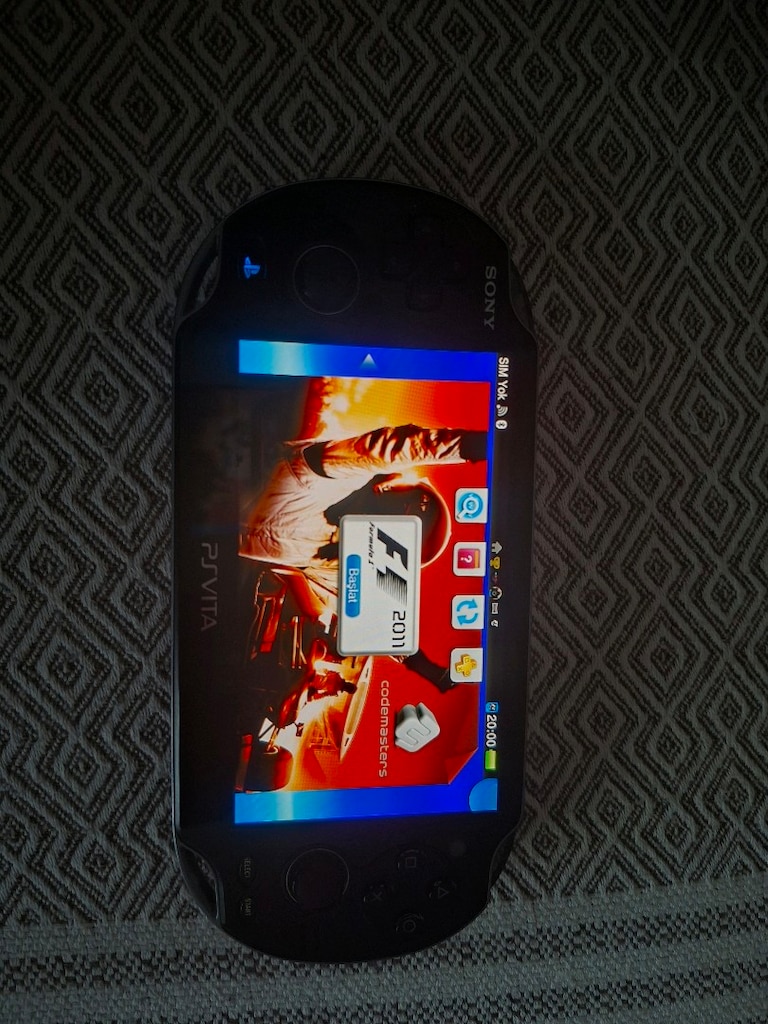 Sony ps vita oled açıklamaya bakınız - 7