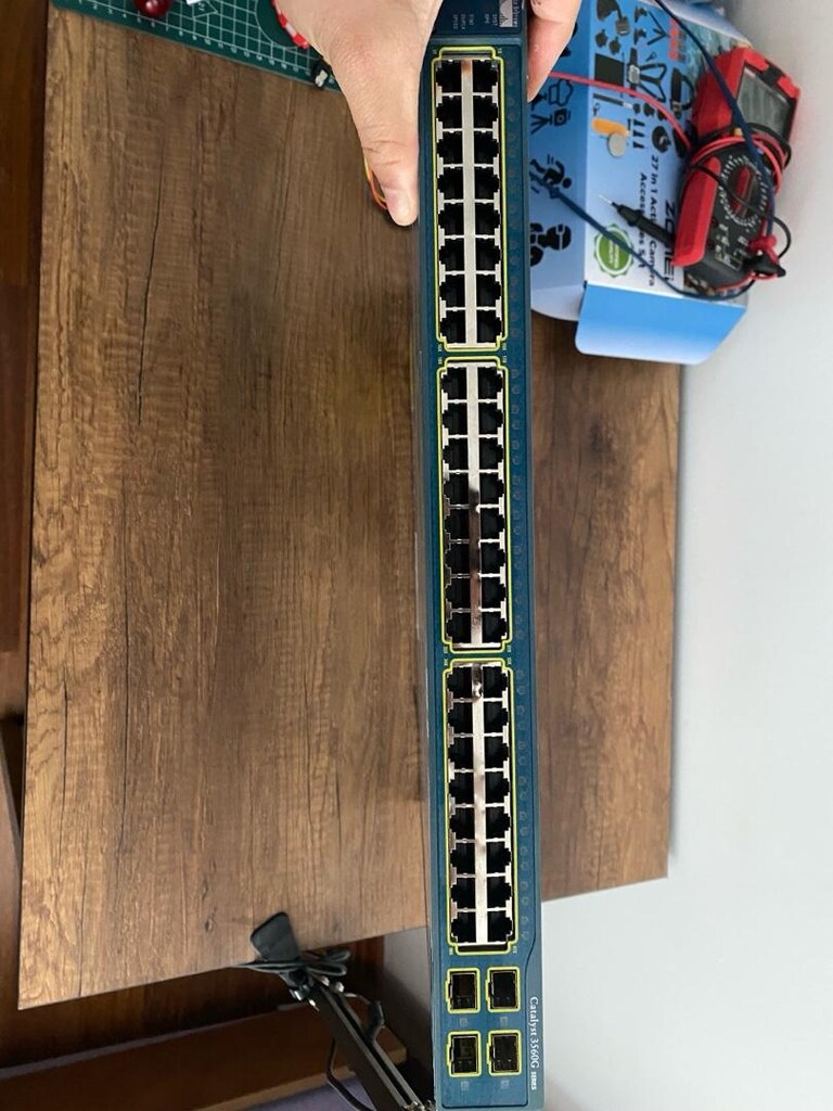 CİSCO 3560 SWİTCH 48 PORT YÖNETİLEBİLİR +4 SFP - 4