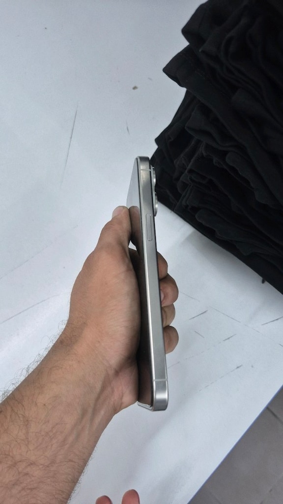 iphone 15 PRO MAX - 3