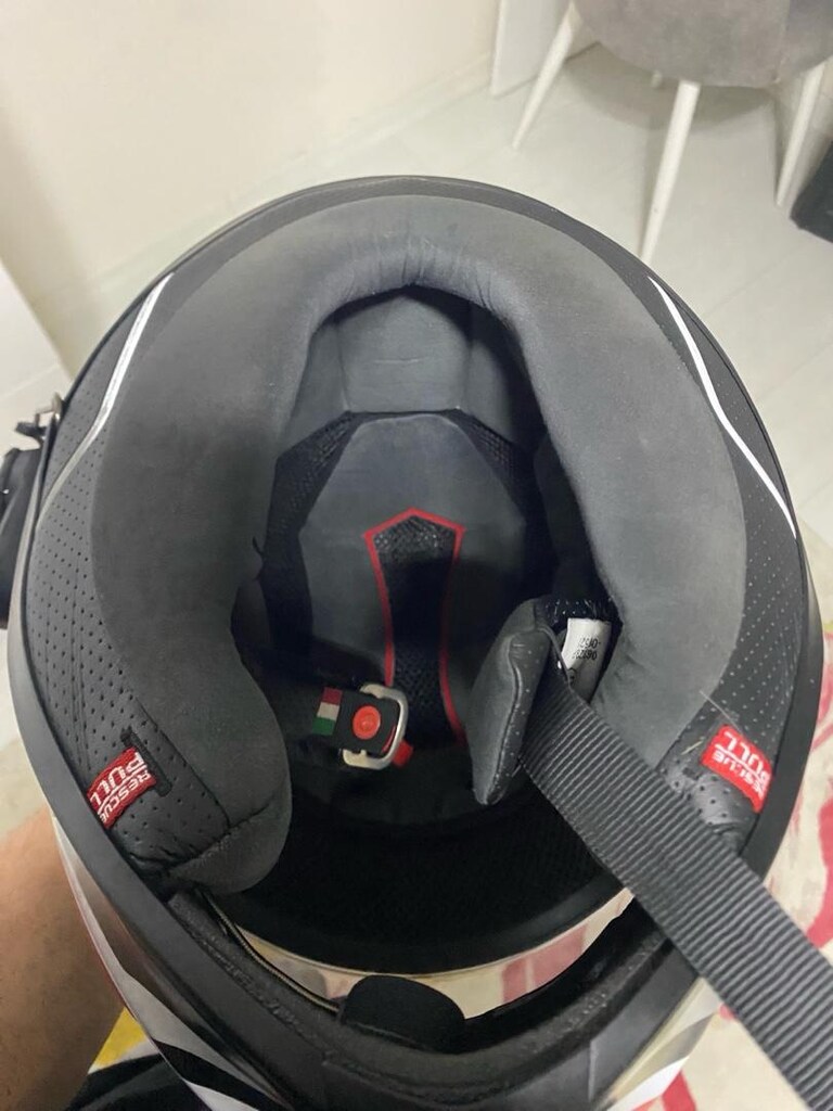 AGV K6S REVAAL - 6