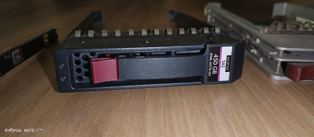 Çeşitli Server Harddisk Kızakları - 6