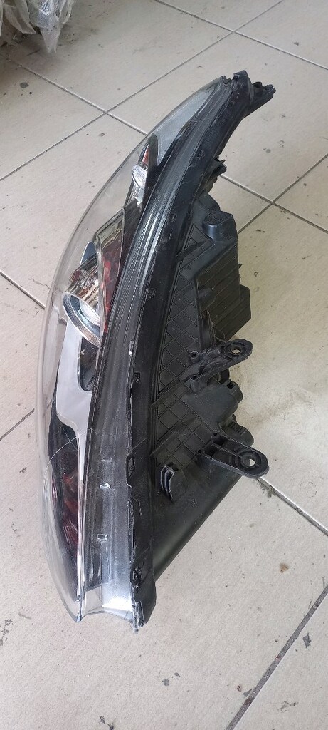 HYUNDAI I30 SAG BI-XENON FAR ITHAL 11-16 MODEL - 3