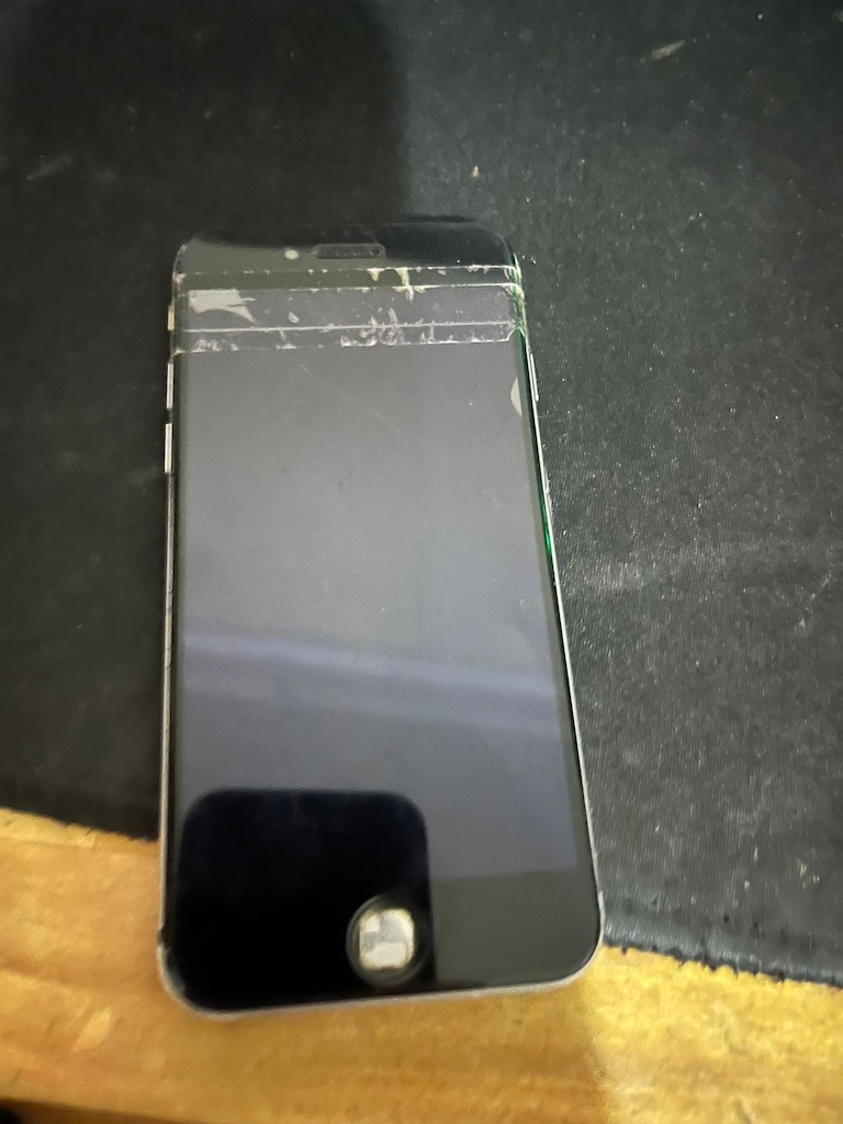 İPHONE 6S İLK SAHİBİNDEN 2014 YILINDA ALINDI