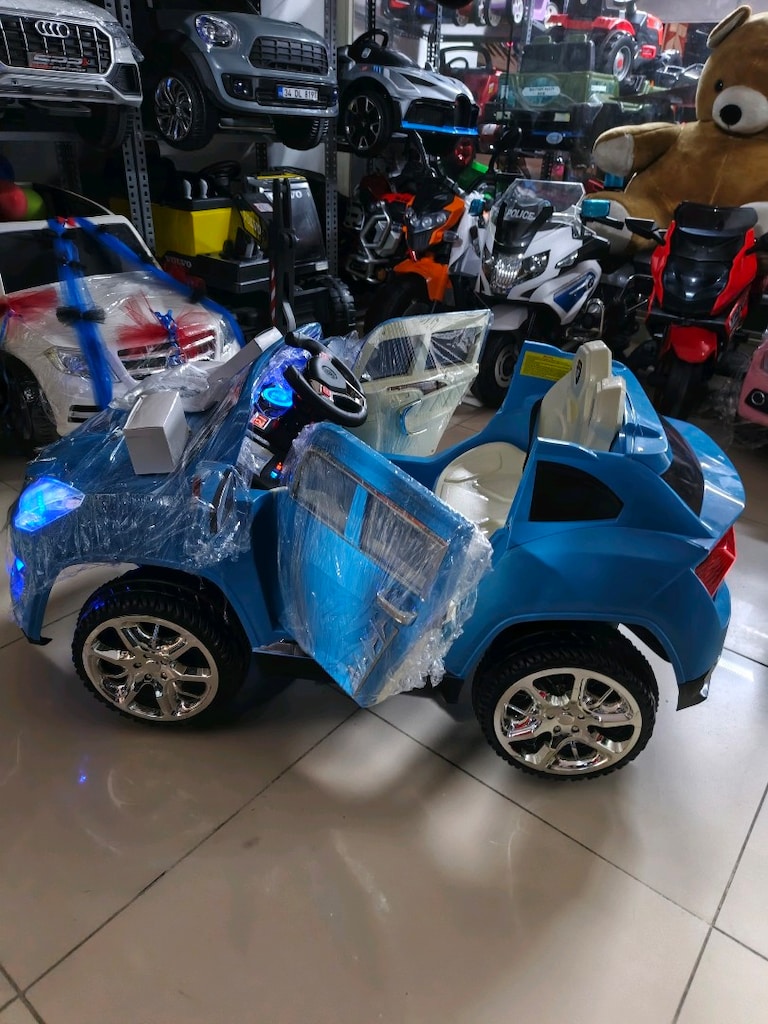 (AnkaCar çocuk oto galeri)SIFIR 2 MOTOR MASERATİ KUMANDALI AKÜLÜ ARABA - 4
