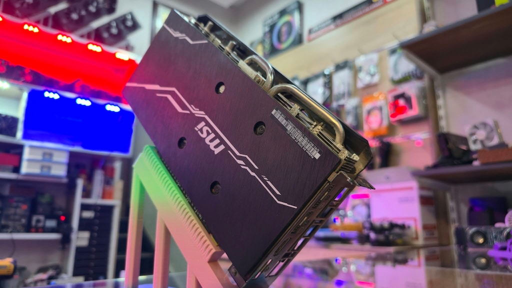 MSİ 5700 XT 8 GB HATASIZ EKRAN KARTI ! - 2