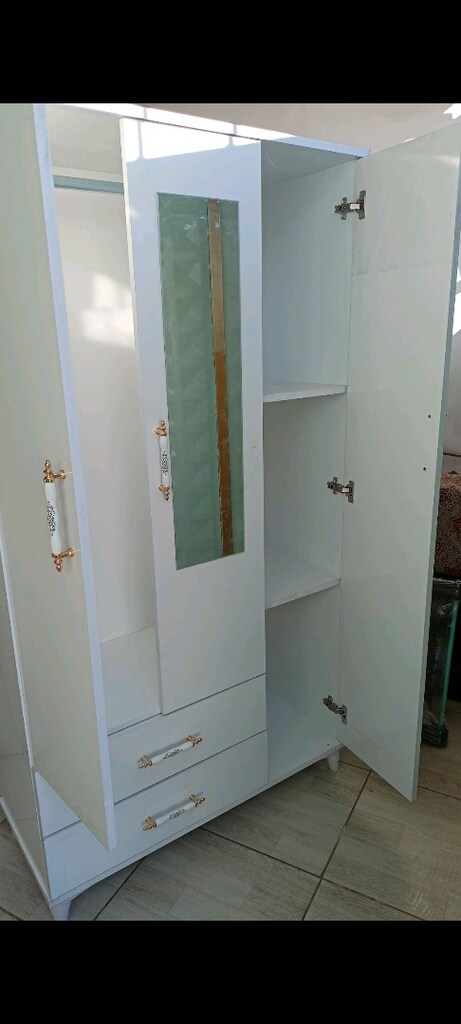 elbise dolabı düğün sıfır 3 Kapaklı - 2
