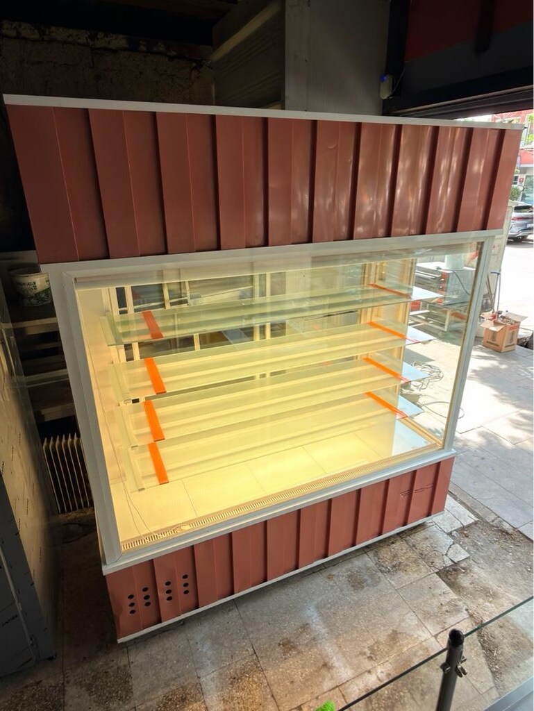 210 Cm Cephe Tipi Soğutmalı Pasta Dolabı - 10