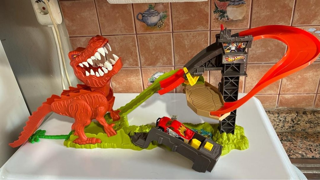 Hot Wheels Dinozor Seti - 2