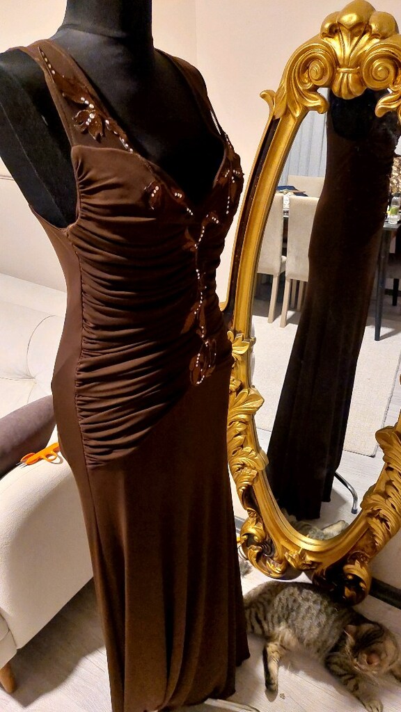 Koyu kahve likralı drape güpür tasarım abiye - 4