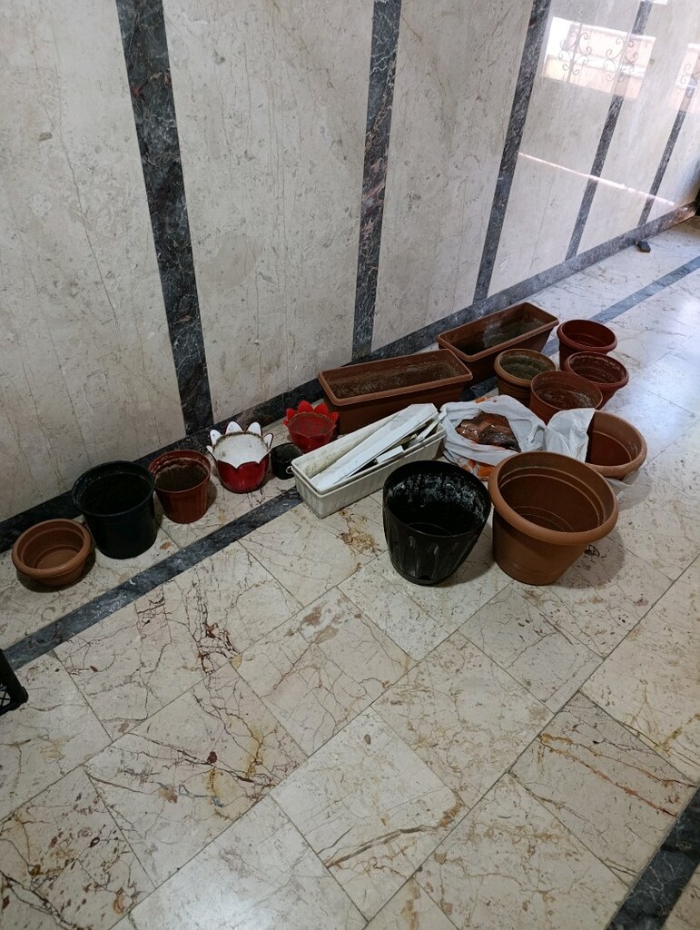 çiçekli vazolar - 2