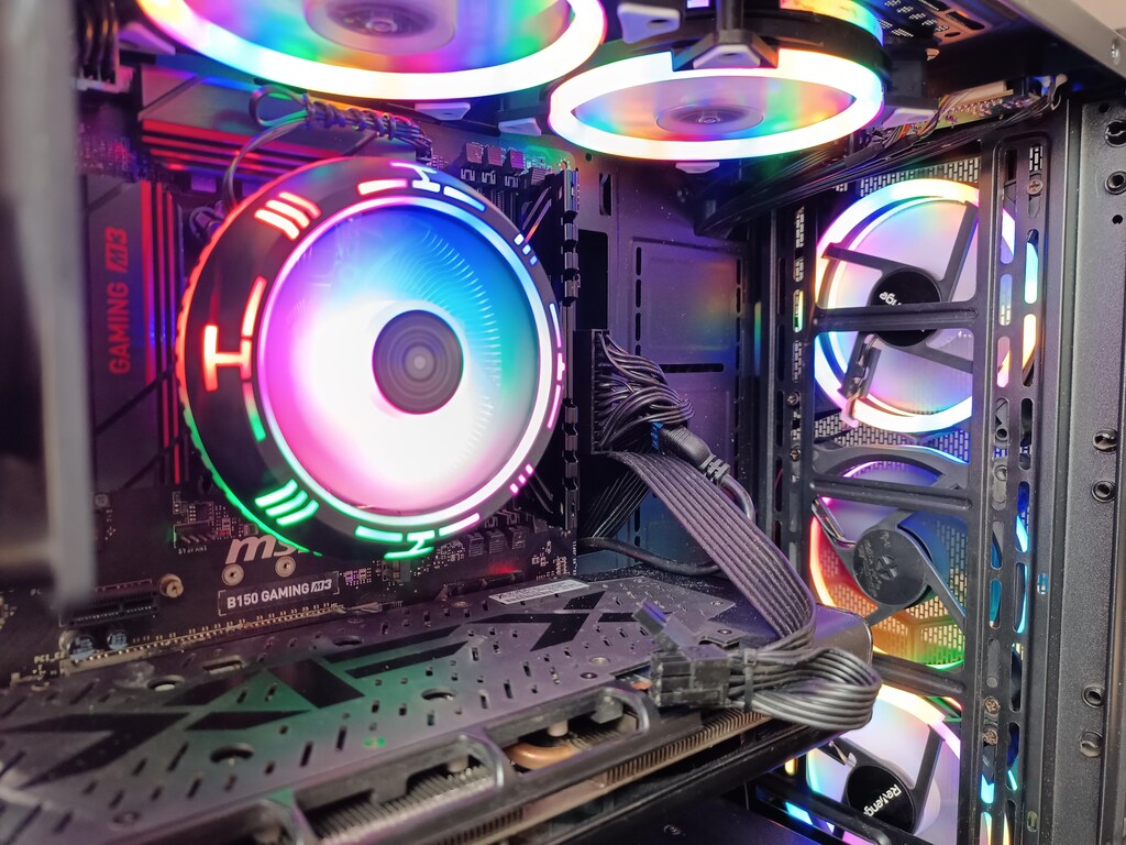 MASTER RX5600XT 6GB GPU/İNTEL İ7 6700K CPU/256GB SSD/16 GB RAM/GAMİNG - 6