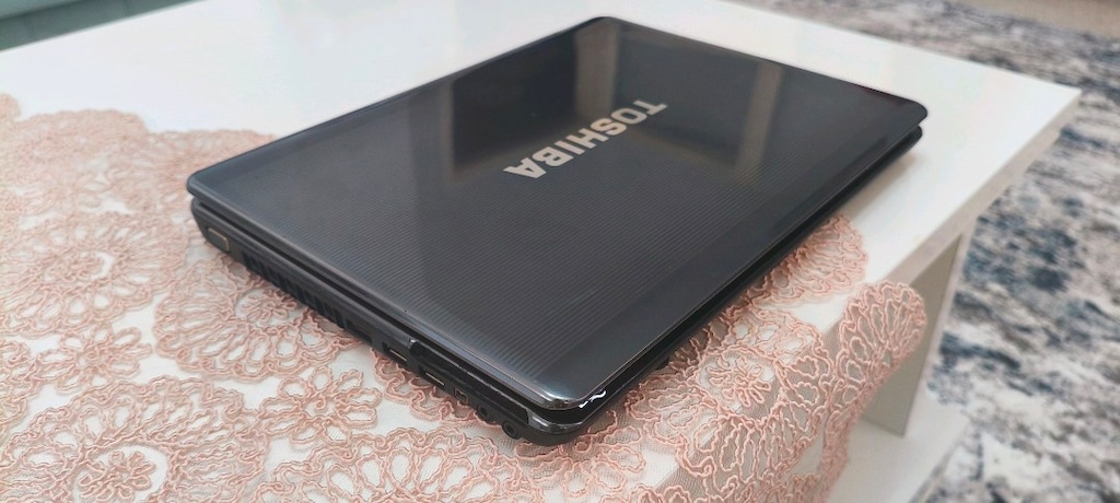 TOSHİBA U400 OZEL SERİ_13.3 EKRAN_CORE 2_4GB RAM_128 GB HDD_WİNDOWS 10 - 4