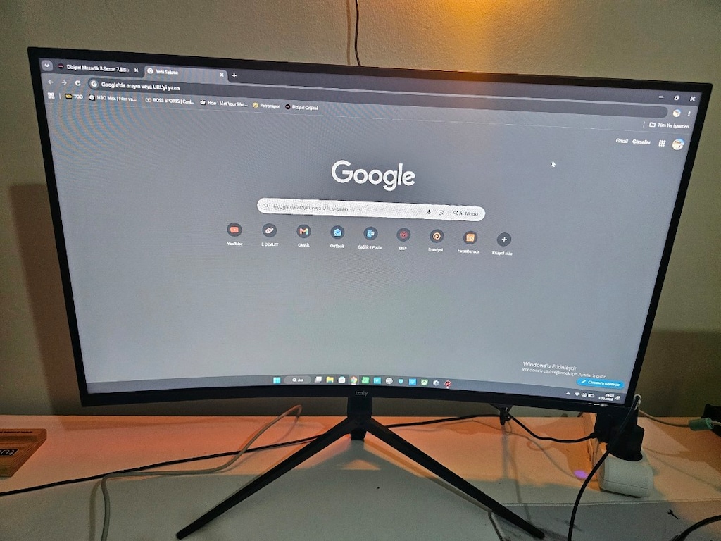 İzoly 27” 1 ms 200 Hz. Curved Gaming Monitör - 2