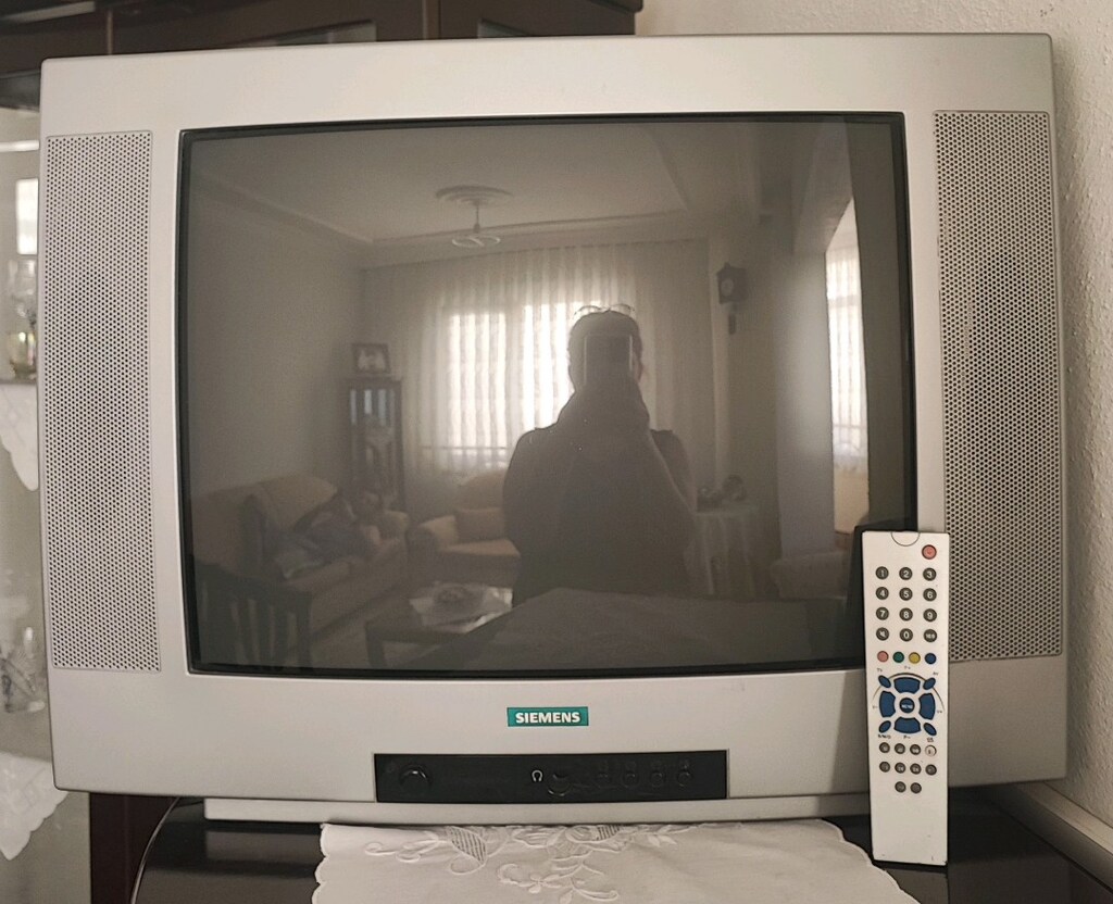Siemens 51 ekran uzaktan kumandalı tüplü tv - 3