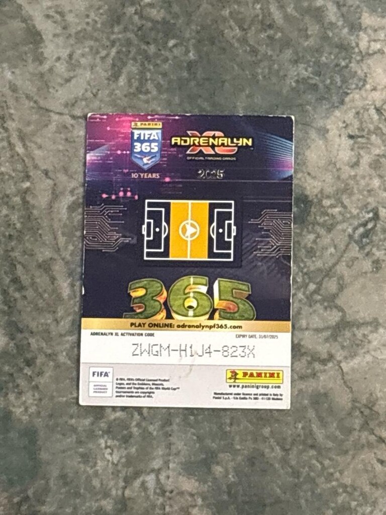 Panini FIFA 365 Adrenalyn XL 2025 Florian Wirtz Momentum - 2