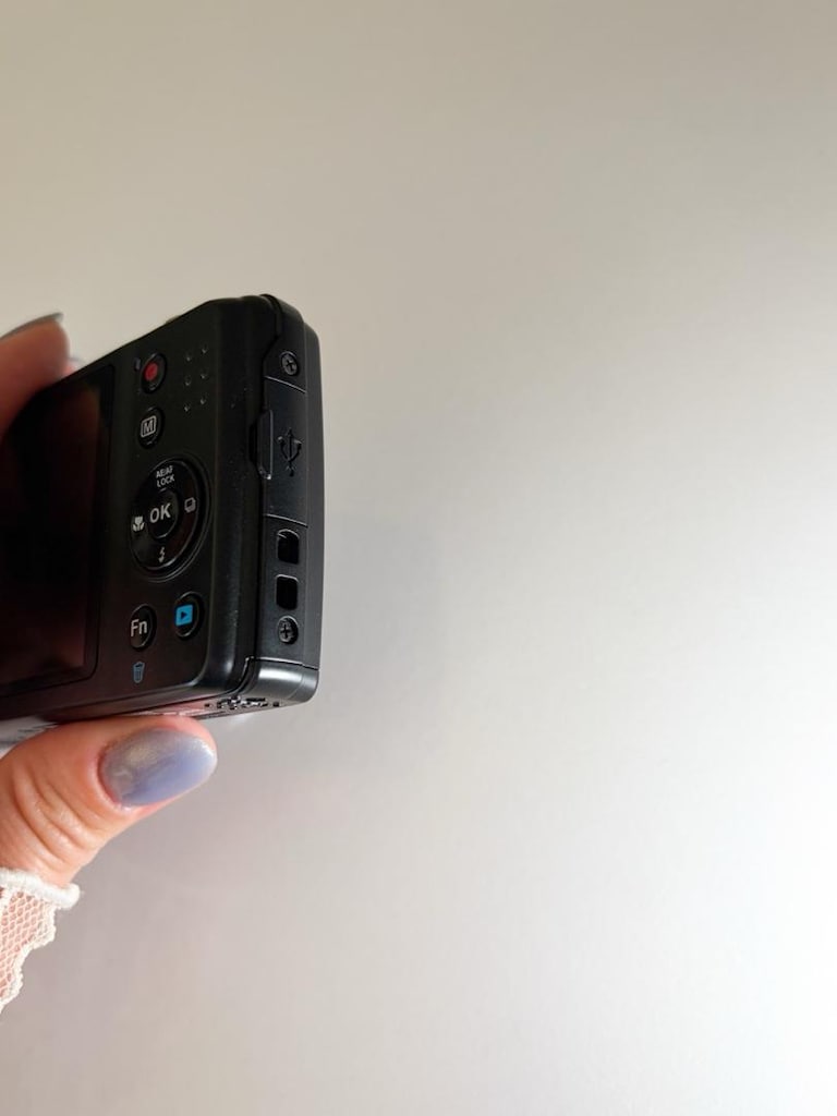 Casio Exilim Dijital Fotoğraf Makinesi - 7