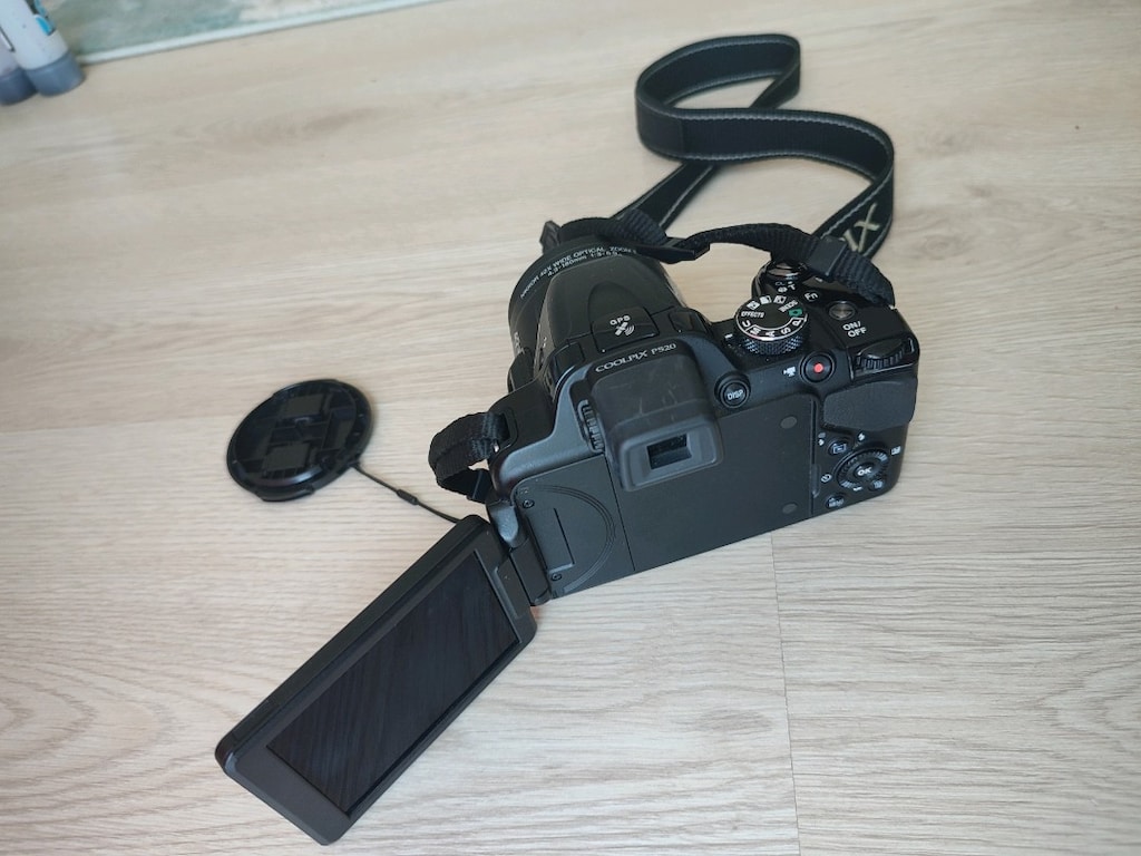 Nikon P520 Fotoğraf Makinesi - 5