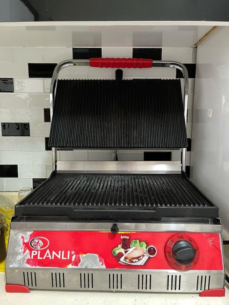 elektrikli tost makinesi
