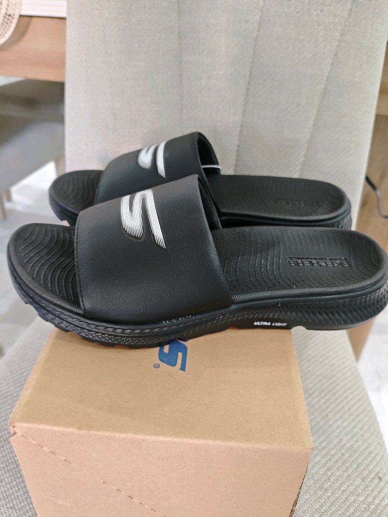 Skechers GO Consistent Erkek Sandal 2.0-ULTRA LIGHT Cushioning - 7