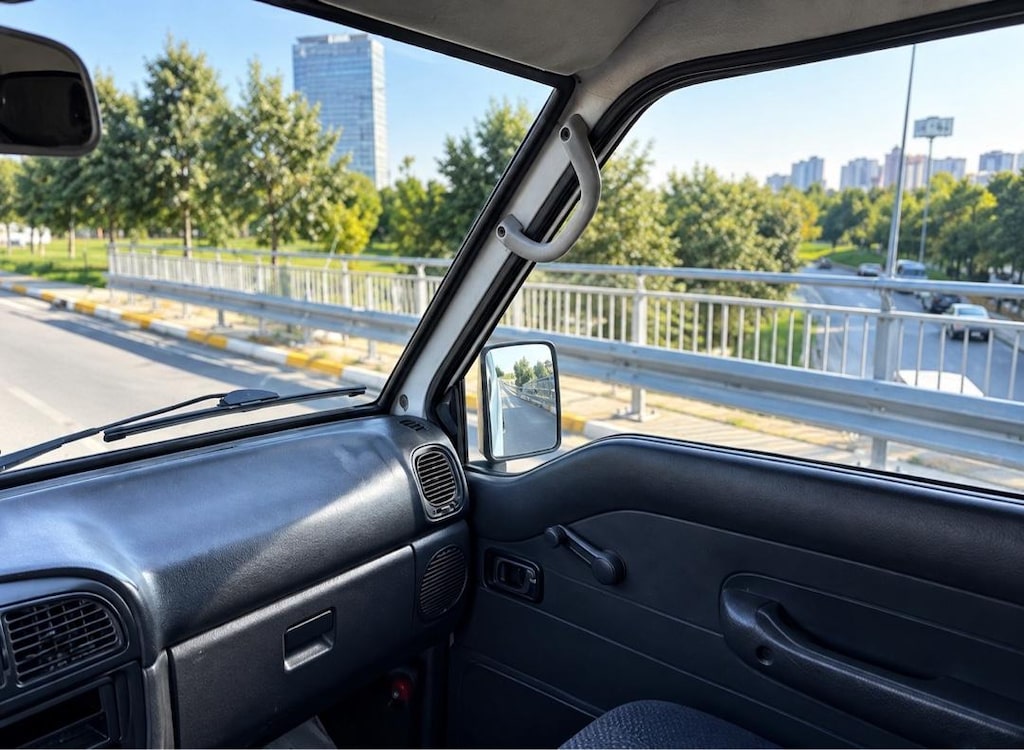 2003 Model Hyundai H100 - 9