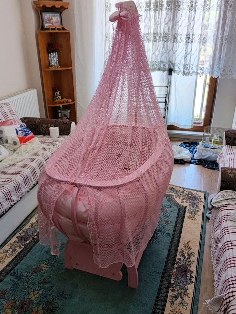 sıfır kız bebek beşiği salanır kulanılmadı detayları anlatılır - 7