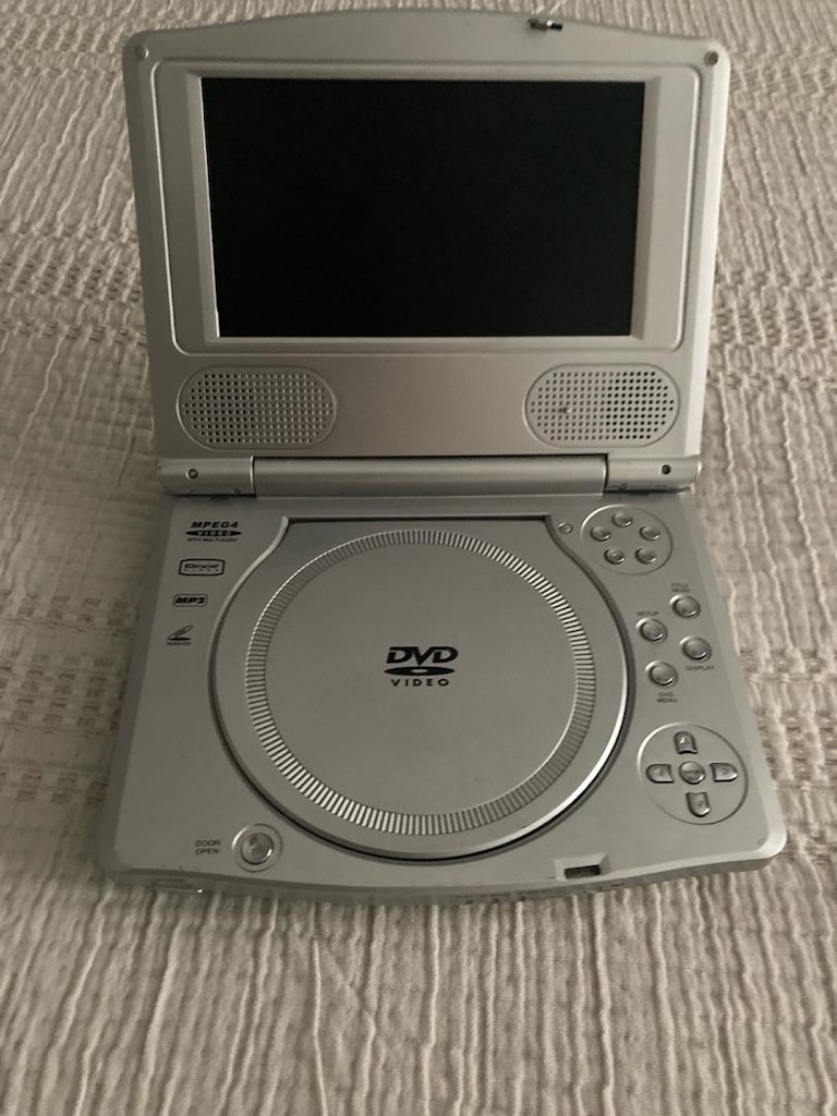 DVD play - 4