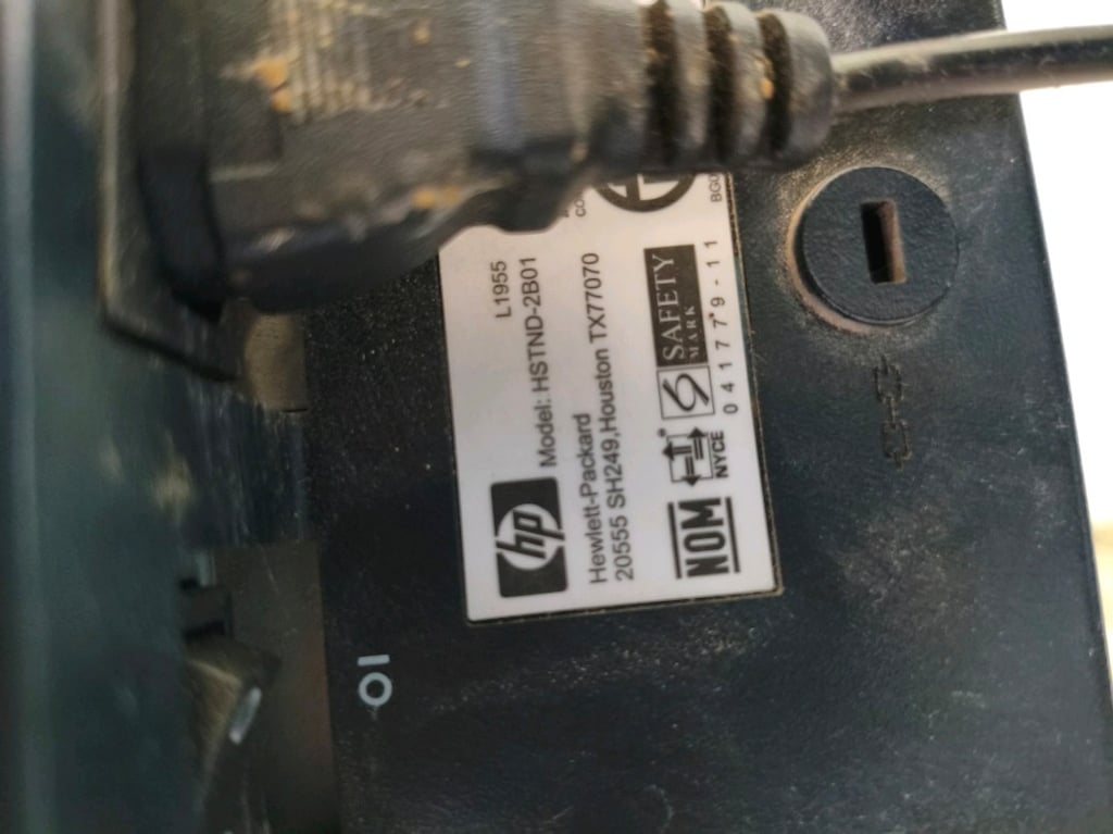 Monitor HP 19 inç LCD - 4
