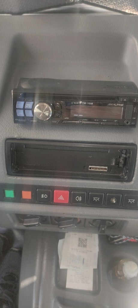 alpine teyp cde-110ub sıfır gibi hatasız kaliteli ses istiyene - 3