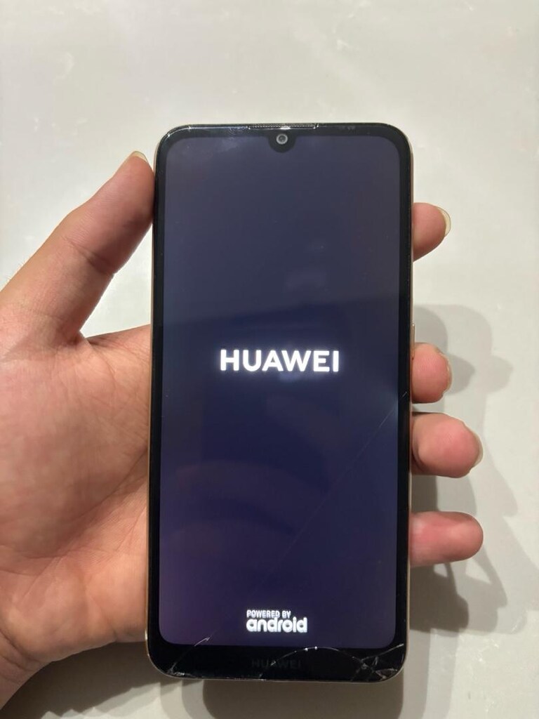 Huawei Y6 2019 - 4