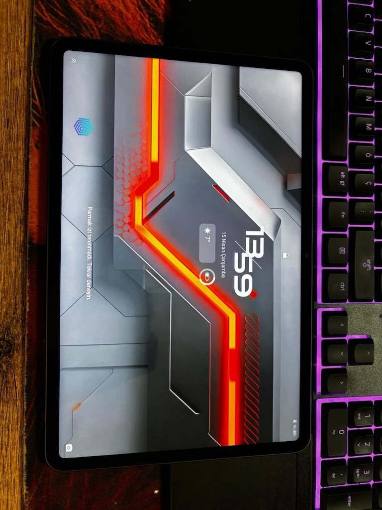 redmagic nova tablet 12/256 acil satılık 120 FPS - 3