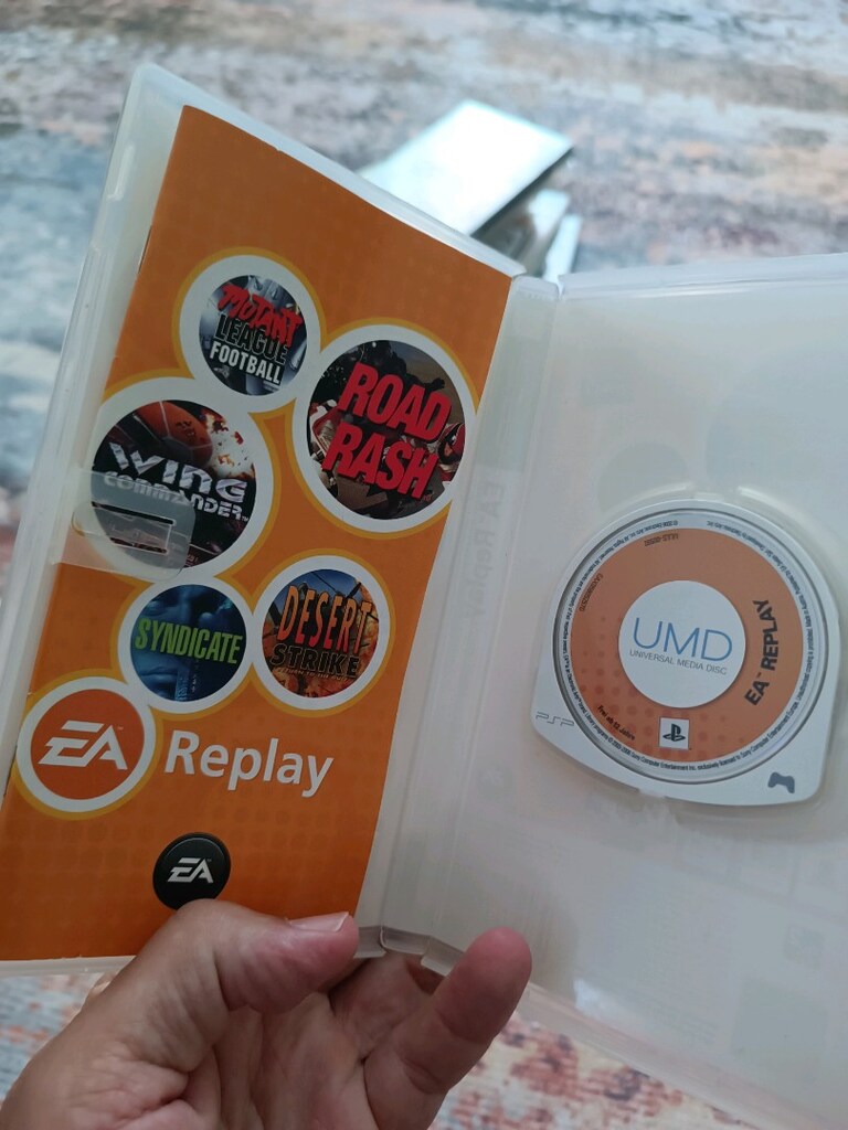PSP oyunları (15 adetlik set) - 16